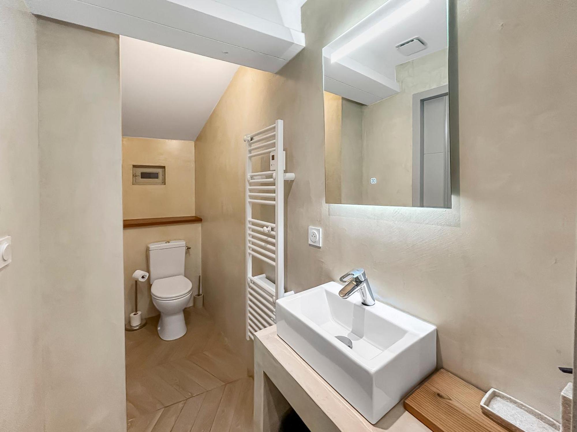 Hebergements Modernes & Cosy A Arles T3 Et T2 Elegants Exterior foto