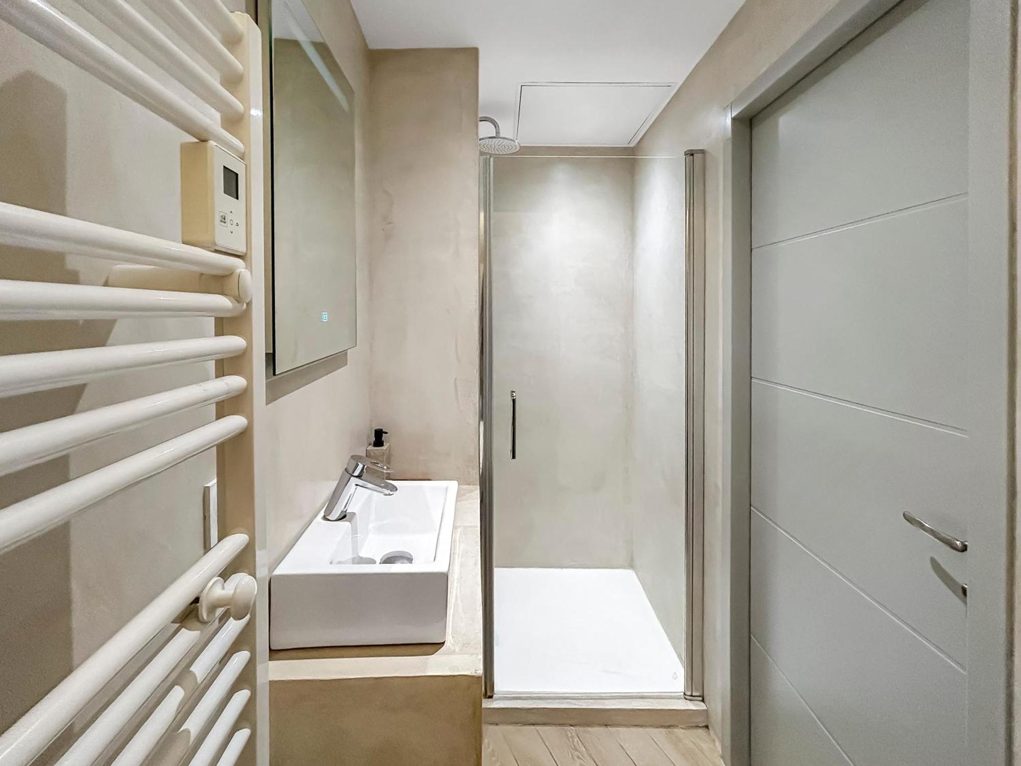 Hebergements Modernes & Cosy A Arles T3 Et T2 Elegants Exterior foto